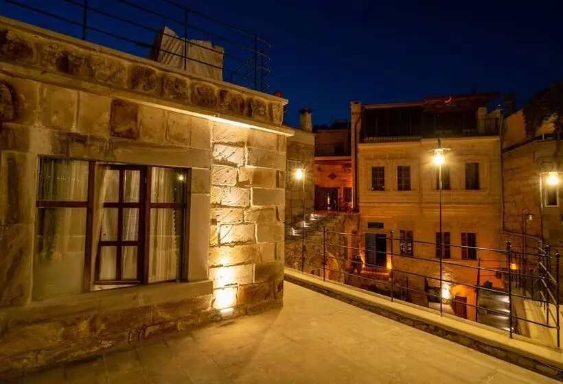 Hotelli Atilla S Cave