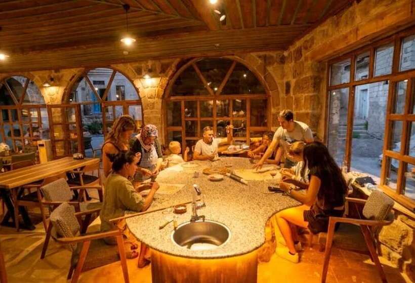 ホテル Atilla S Cave