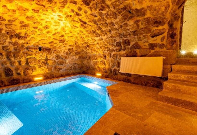 ホテル Atilla S Cave