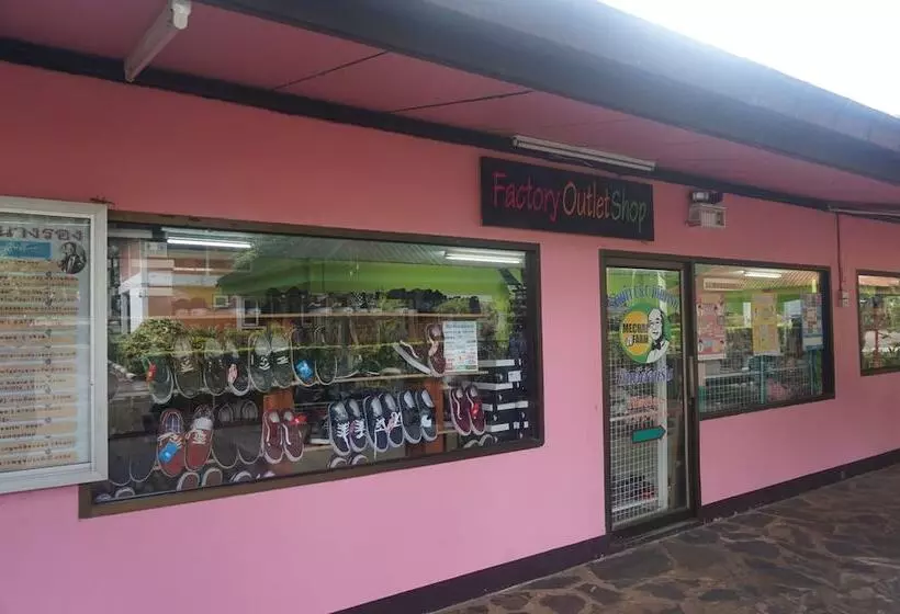 ホテル C & C Resort Nangrong