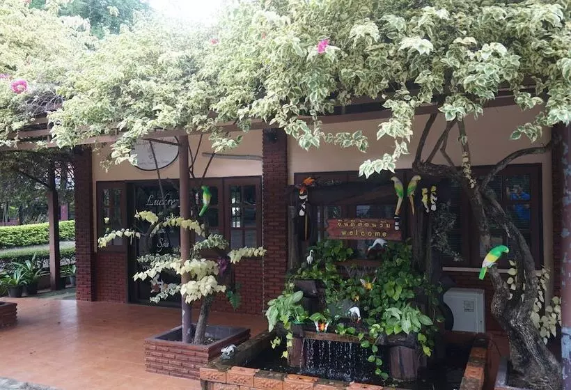 ホテル C & C Resort Nangrong