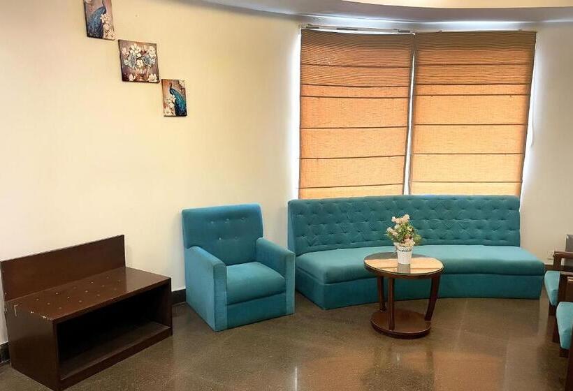 Hotel Classic Residency