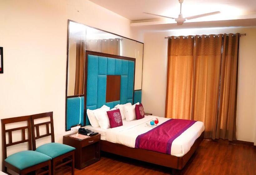 Hotel Classic Residency