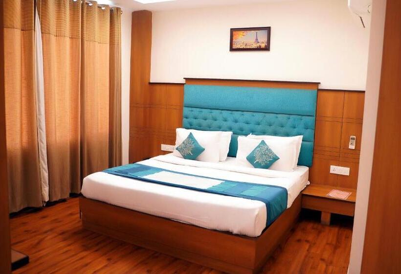 Hotel Classic Residency