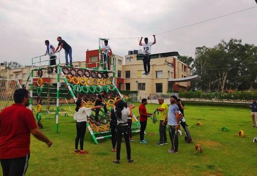 Hotel Classic Residency