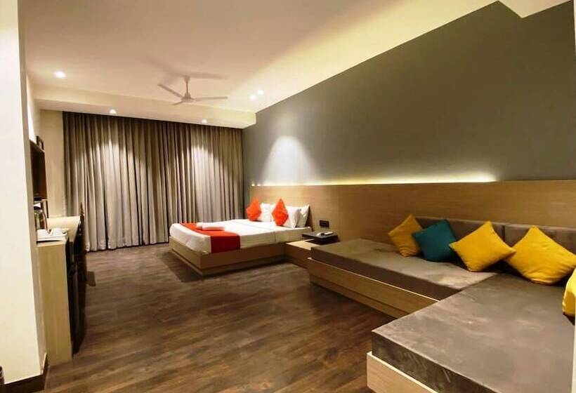 Hotel Classic Residency