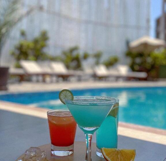 Hotel Delfines De Chicama