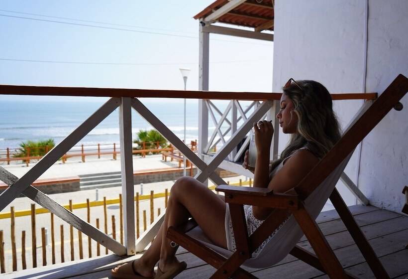 Hotel Delfines De Chicama