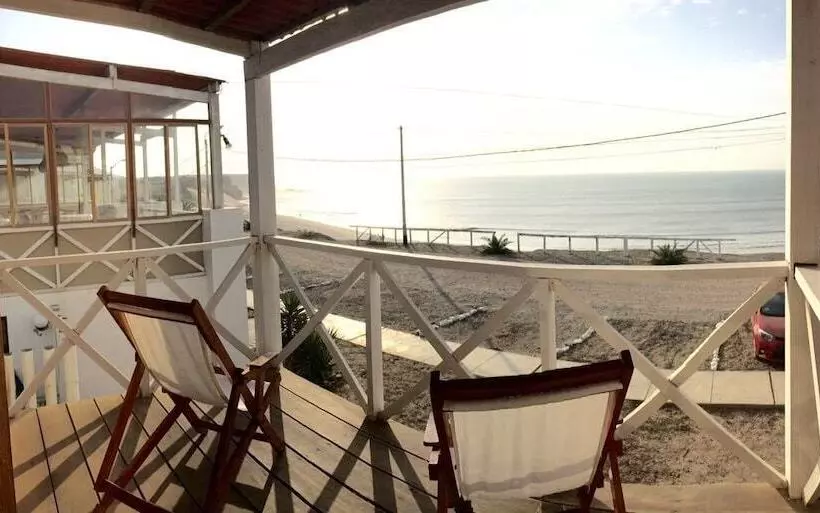 Hotelli Delfines De Chicama