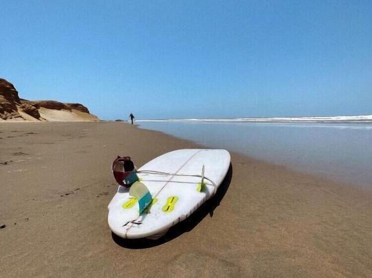 Hotel Delfines De Chicama