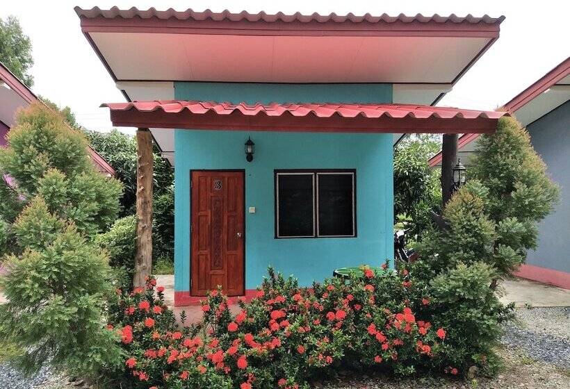 هتل Douangjinda Resort