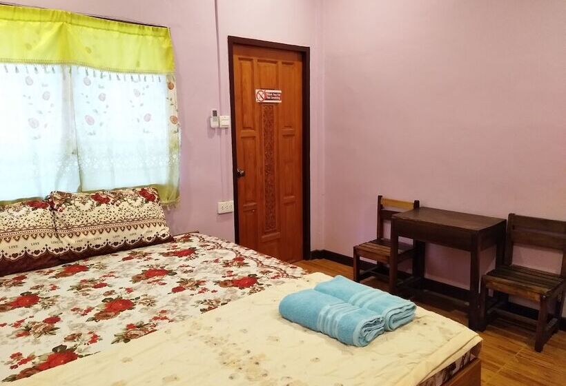 هتل Douangjinda Resort