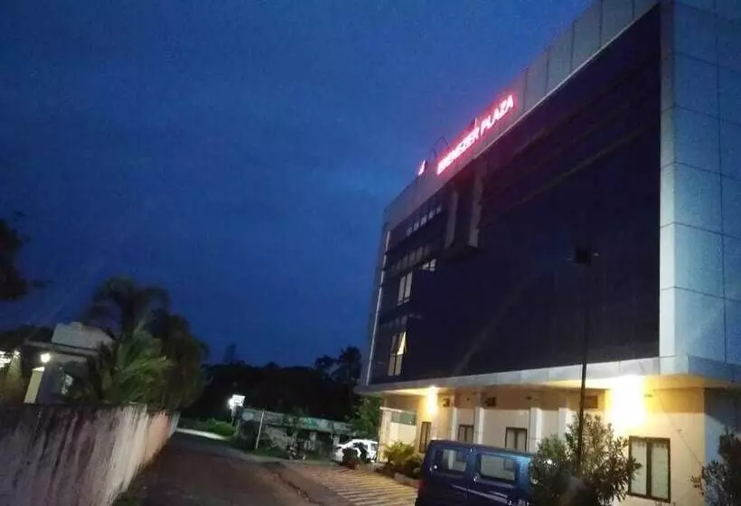 هتل Ebenezer Plaza