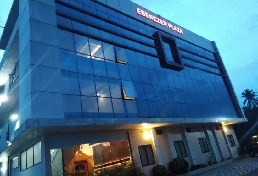 هتل Ebenezer Plaza