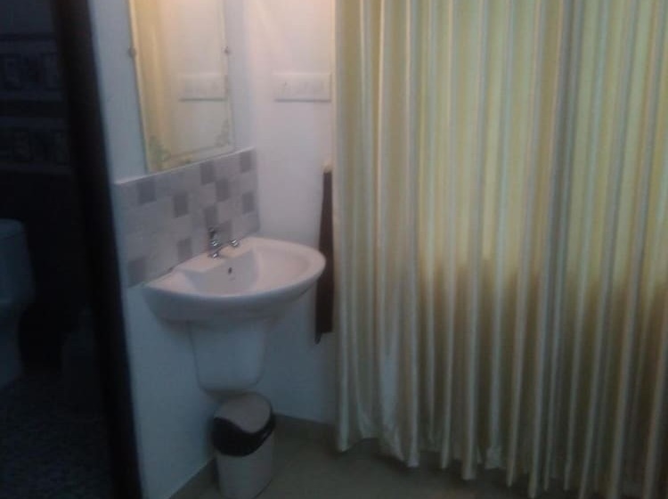 فندق Ebenezer Plaza