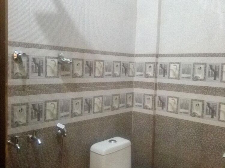 فندق Ebenezer Plaza