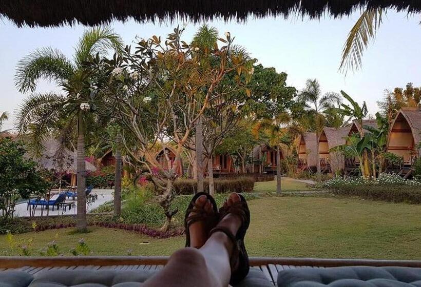 Отель Ekas Breaks Resort