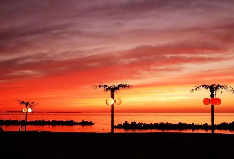 Hotelli Haboro Onsen Sunset Plaza