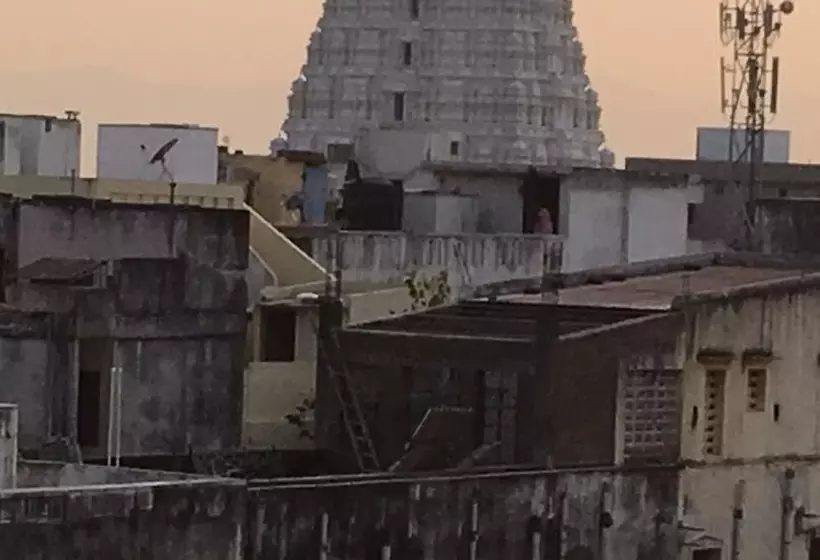 Hotelli Jayaram Residency Srikalahasti