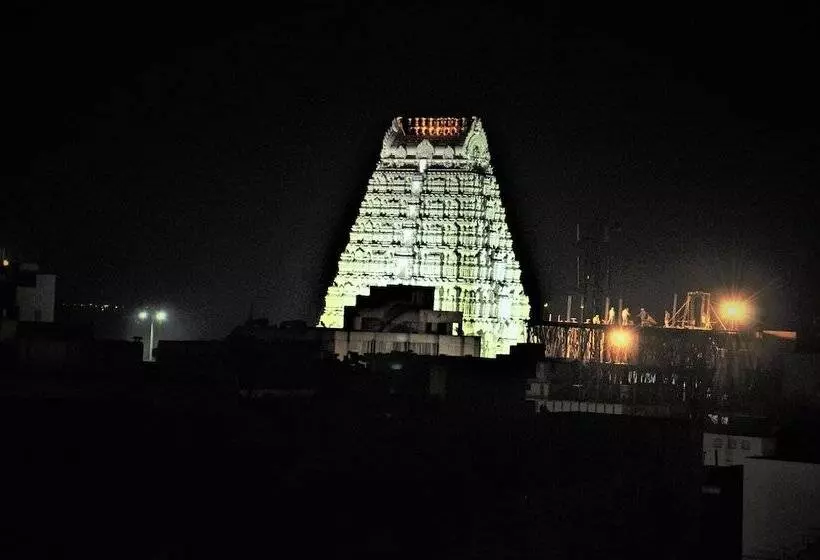 Hotelli Jayaram Residency Srikalahasti