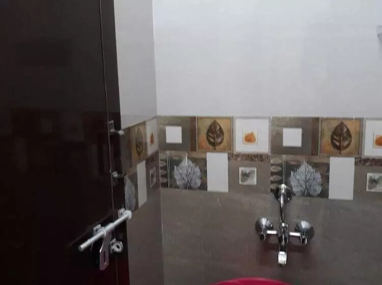 Hotelli Jayaram Residency Srikalahasti