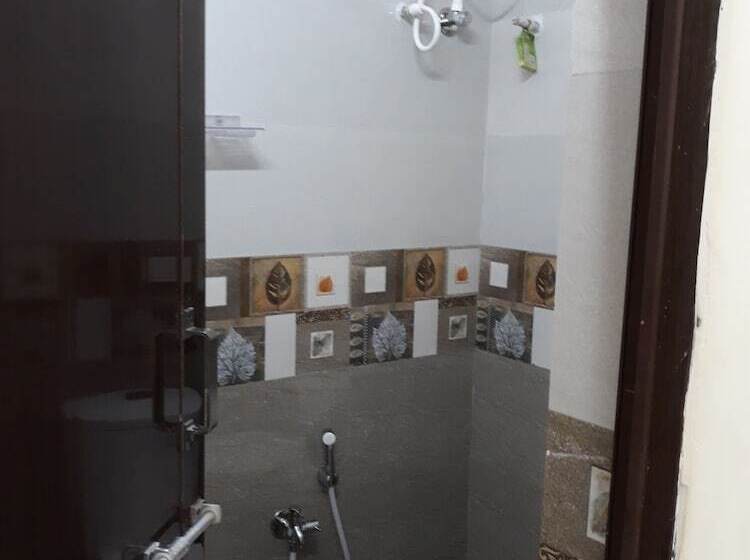 ホテル Jayaram Residency Srikalahasti