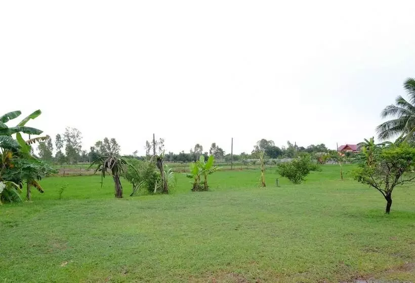 هتل Koko Resort Sakon Nkhon
