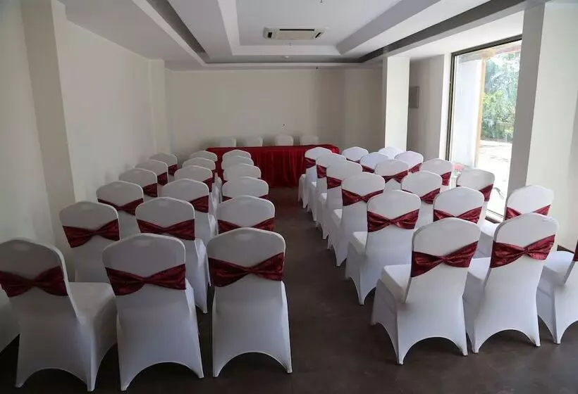 ホテル Uva Meridian Bay Resort And Spa