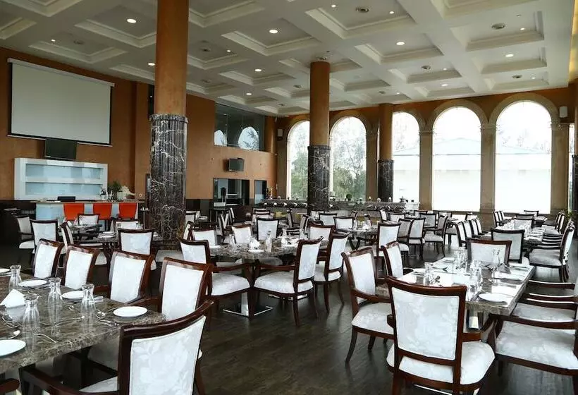 ホテル Uva Meridian Bay Resort And Spa