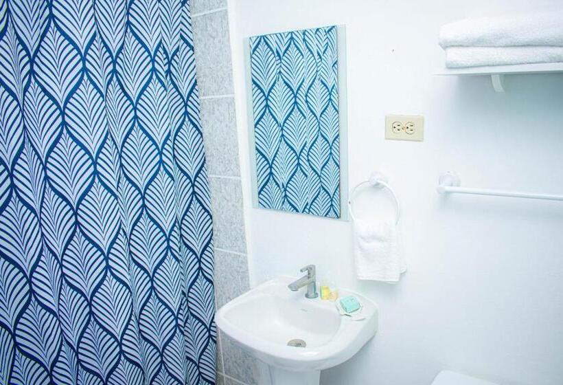 هتل Olas Permanentes El Zonte