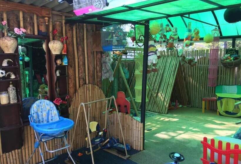 هتل Prostor Guest House