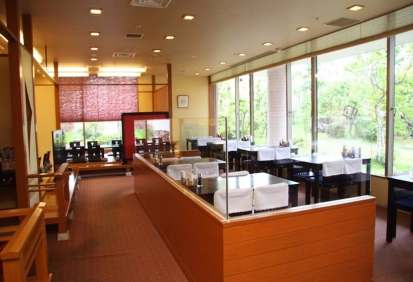 فندق Royal Hill Fukuchiyama & Spa