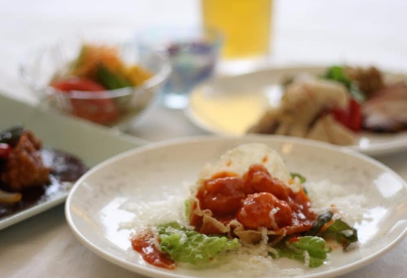 فندق Royal Hill Fukuchiyama & Spa