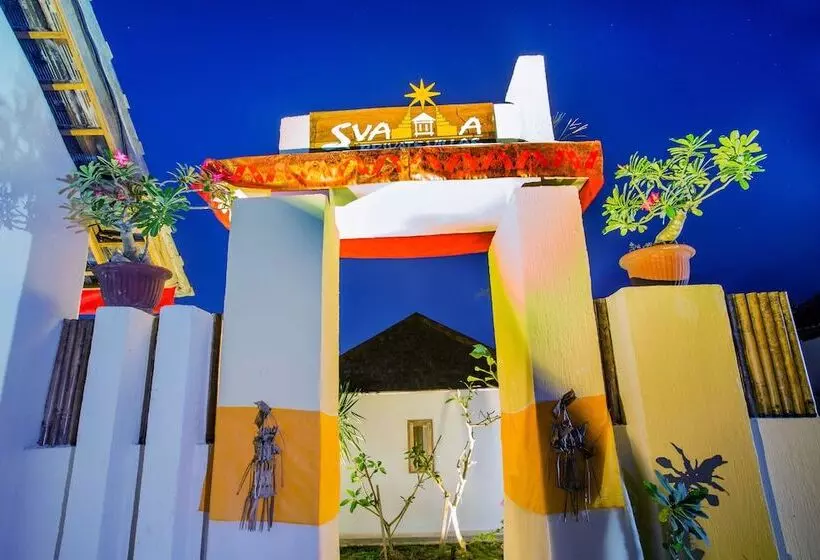 ホテル Svaha Private Villas Ceningan