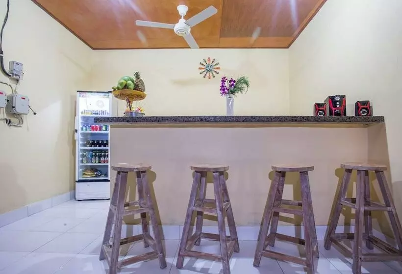 ホテル Svaha Private Villas Ceningan