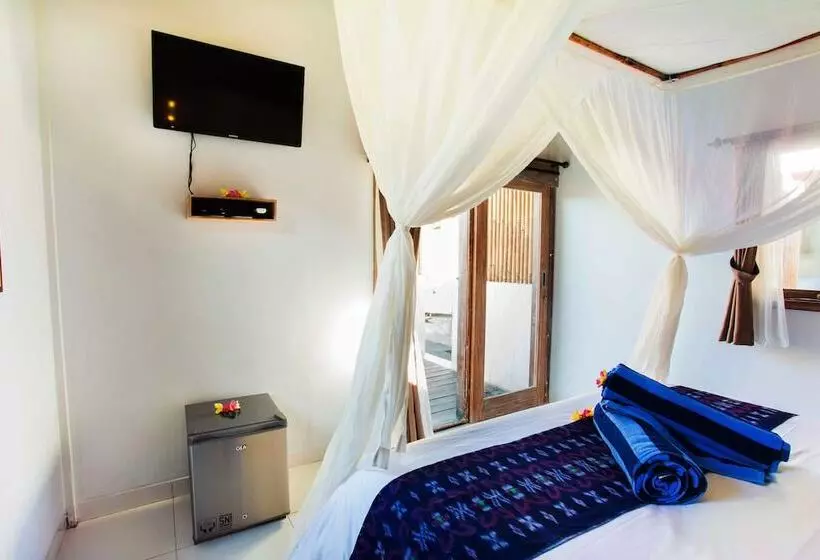 ホテル Svaha Private Villas Ceningan