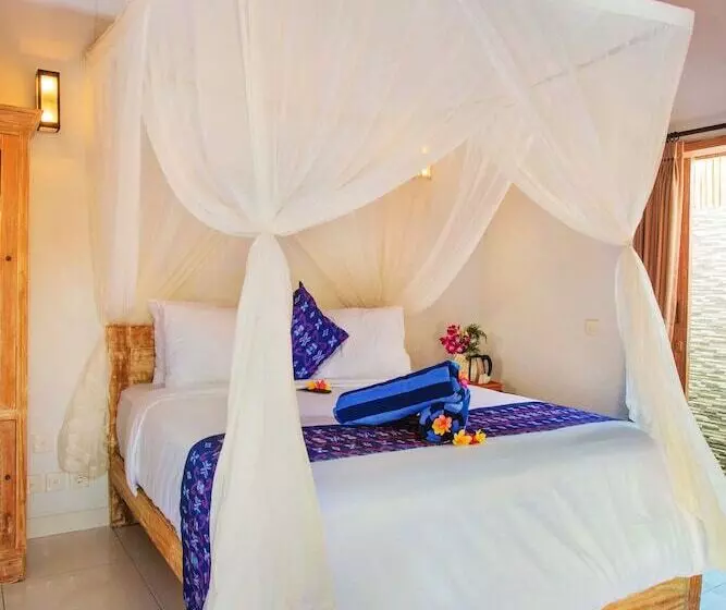 ホテル Svaha Private Villas Ceningan