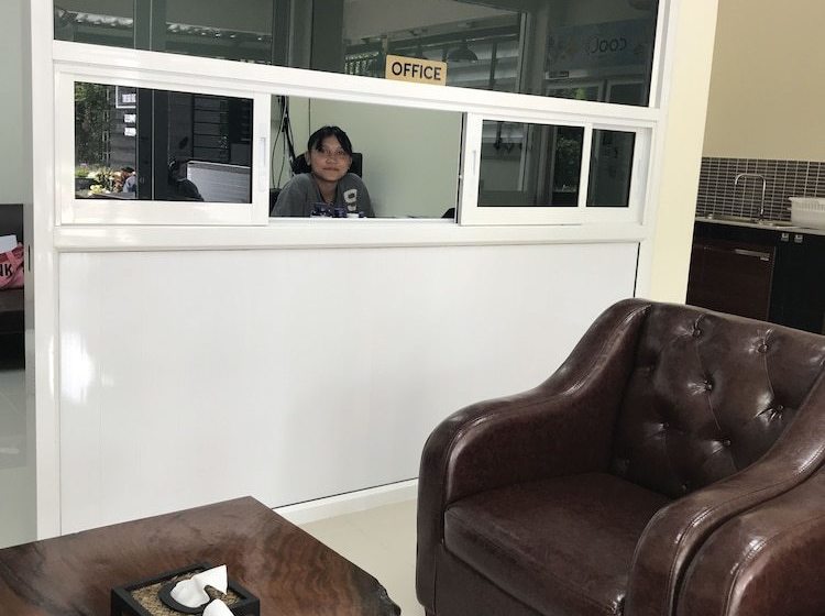 酒店 Thathong House