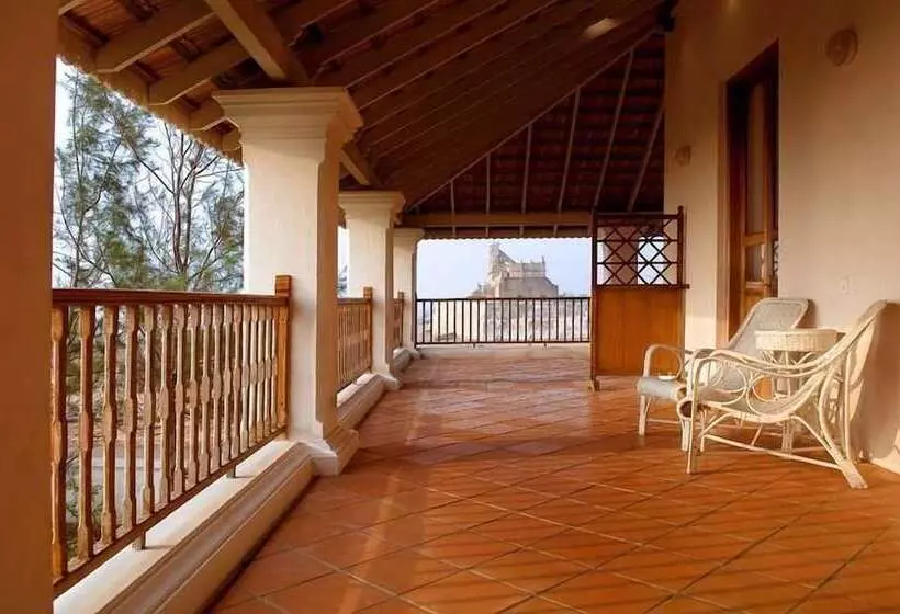 Hotelli The Bungalow On The Beach   Tranquebar