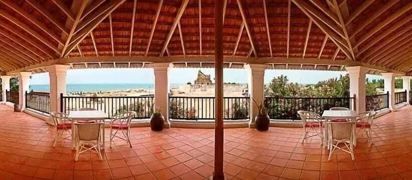 Hotelli The Bungalow On The Beach   Tranquebar