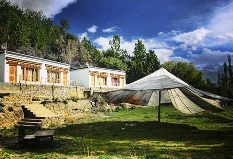 Szálloda Tih Lharje Resort   Nubra