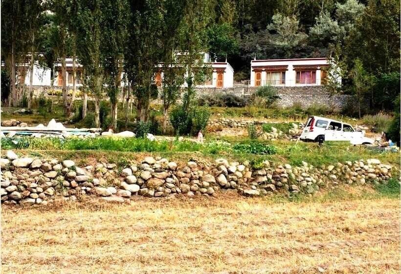 Szálloda Tih Lharje Resort   Nubra