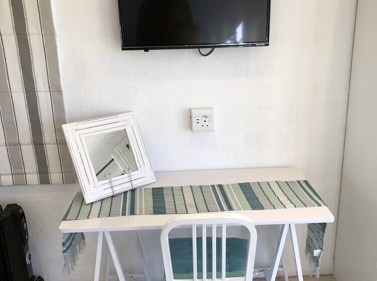 膳宿费 Chilled Oaks