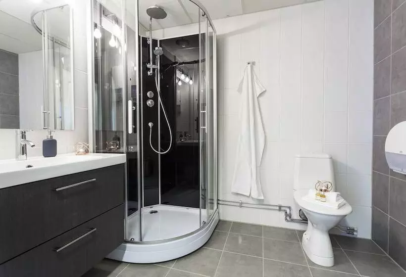 Majatalo L Drottninggatan 11