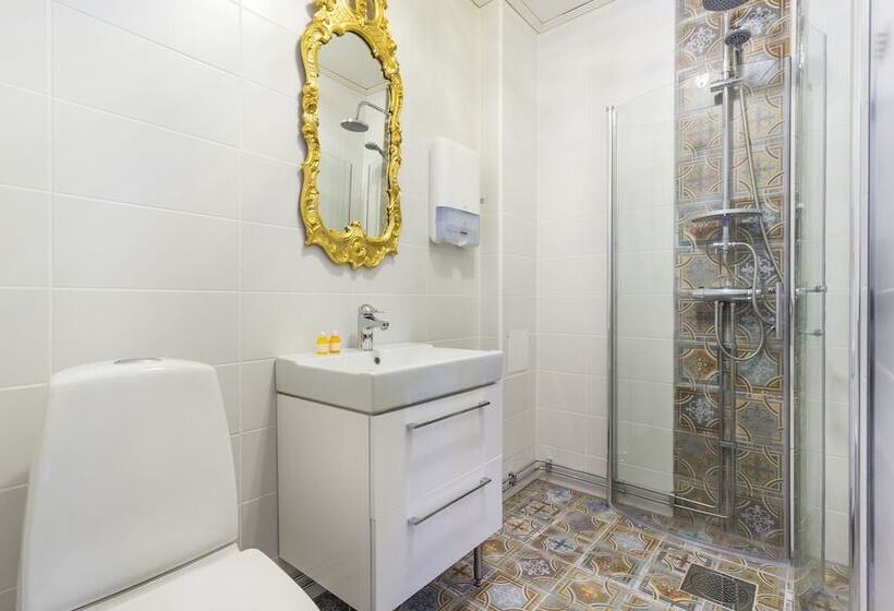 ペンション L Drottninggatan 11