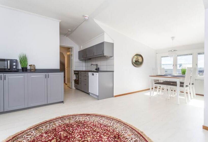 ペンション L Drottninggatan 11