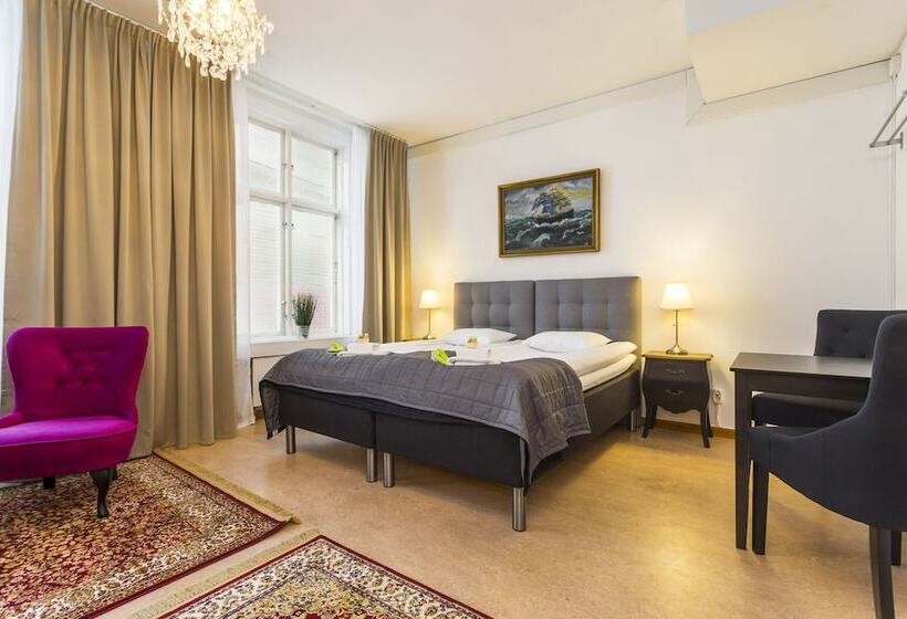 ペンション L Drottninggatan 11