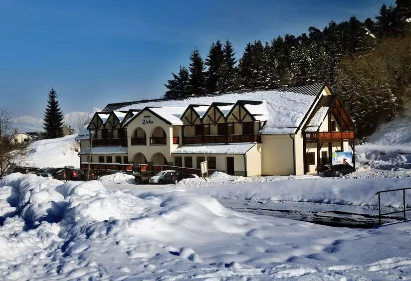 Majatalo Penzion Zivka