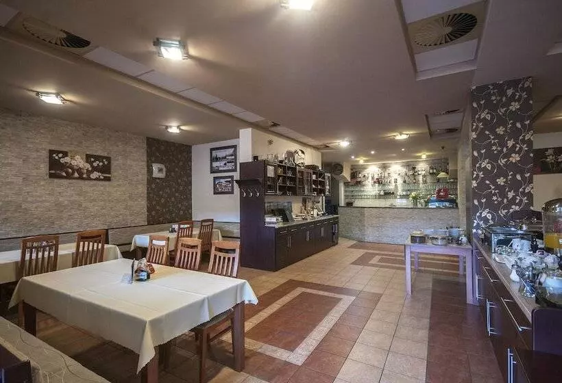 Majatalo Penzion Zivka