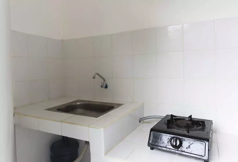 Majatalo Reddoorz @ Pekayon Bekasi